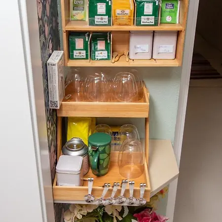 شقة T H E Berlin And *