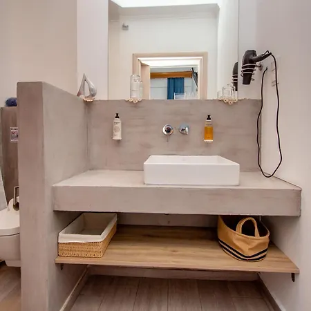 T H E Berlin And Lejlighed