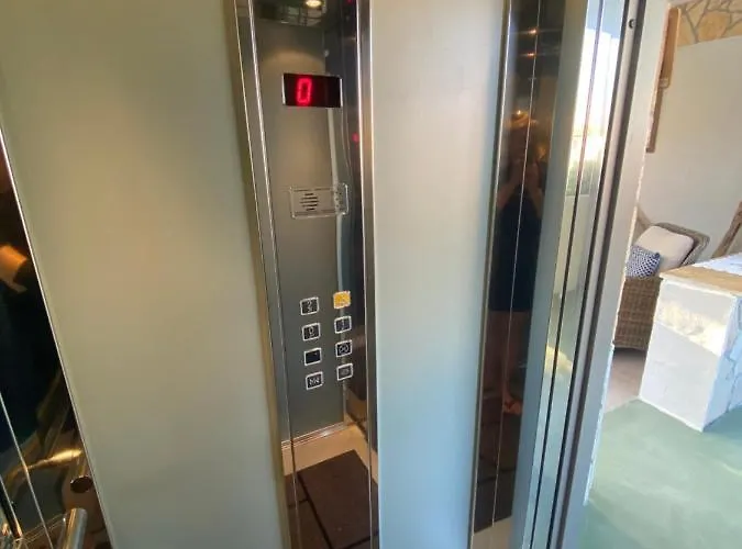 公寓 T H E Berlin And *