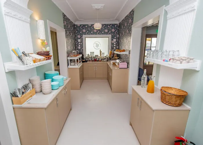 T H E Berlin And 公寓 Vrasná